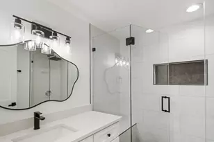 106 E 22nd St, Lombard, IL 60148 - Photo 22