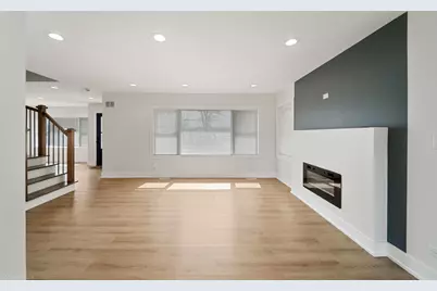106 E 22nd Street, Lombard, IL 60148 - Photo 12