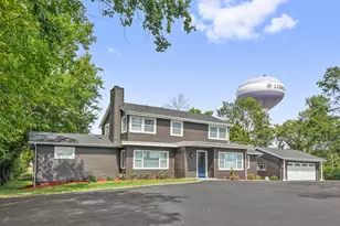 106 E 22nd St, Lombard, IL 60148 - Photo 2