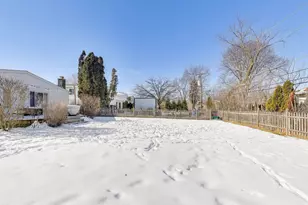 1018 W Alexandria St, Arlington Heights, IL 60004 - Photo 32