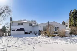 1018 W Alexandria St, Arlington Heights, IL 60004 - Photo 30