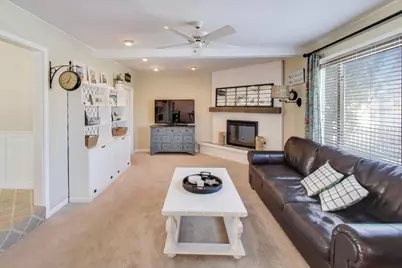 1018 W Alexandria Street, Arlington Heights, IL 60004 - Photo 12