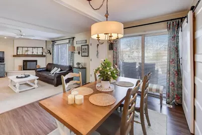 1018 W Alexandria Street, Arlington Heights, IL 60004 - Photo 10