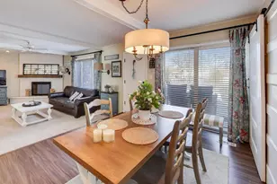 1018 W Alexandria St, Arlington Heights, IL 60004 - Photo 10