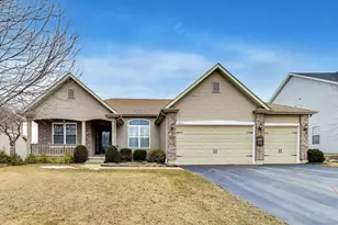 2313 Eisenhower Blvd, McHenry, IL 60051 - Photo 1