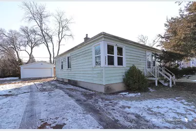 1525 Idlewild Drive, Round Lake Beach, IL 60073 - Photo 2