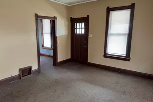 103 3rd St, Lasalle, IL 61301 - Photo 8