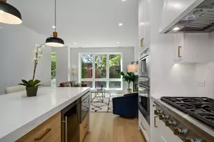 867 N Marshfield Ave, Chicago, IL 60622 - Photo 8