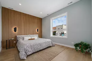 867 N Marshfield Ave, Chicago, IL 60622 - Photo 10