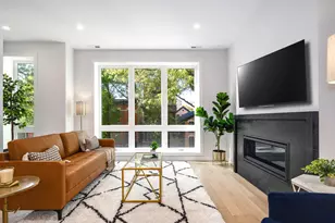 867 N Marshfield Ave, Chicago, IL 60622 - Photo 2