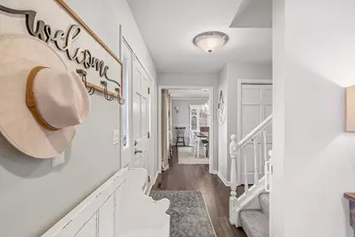 17583 W Robert Court, Gurnee, IL 60031 - Photo 16