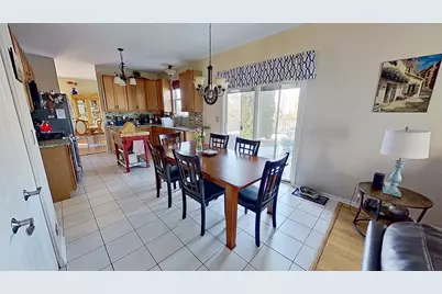 32764 N Innetowne Road, Lakemoor, IL 60051 - Photo 6