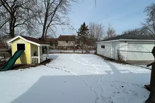 315 E Rose St, Glenwood, IL 60425 - Photo 14