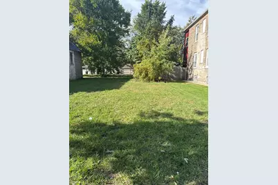 12242 S Wallace Street, Chicago, IL 60628 - Photo 2
