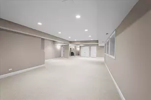 440 Lee Rd, Northbrook, IL 60062 - Photo 42