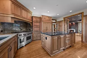 440 Lee Rd, Northbrook, IL 60062 - Photo 14