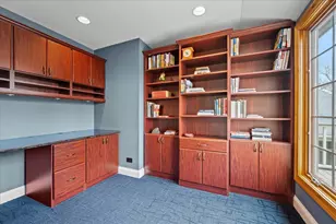 440 Lee Rd, Northbrook, IL 60062 - Photo 38