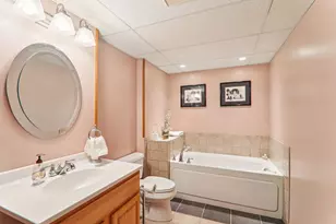 683 Hampshire Dr, Hampshire, IL 60140 - Photo 26