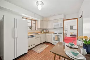 934 Yale St, Wilmette, IL 60091 - Photo 10