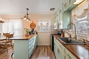 2414 28th Ave, Rock Island, IL 61201 - Photo 22