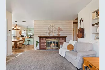 2414 28th Avenue, Rock Island, IL 61201 - Photo 12