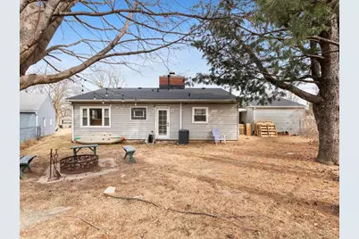 2414 28th Avenue, Rock Island, IL 61201 - Photo 6