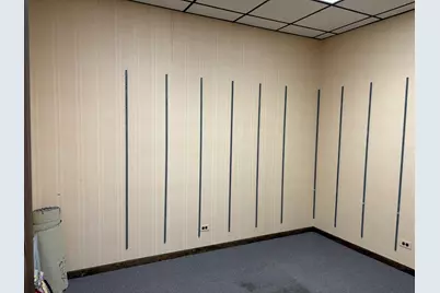 1226 Roselle Road N #A, Schaumburg, IL 60195 - Photo 12