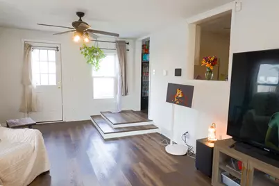 113 S Westlawn Avenue, Aurora, IL 60506 - Photo 10