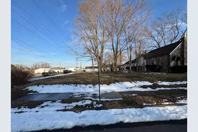 608 W Fairchild Street, Danville, IL 61832 - Photo 4