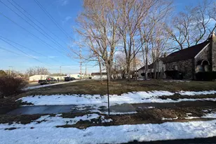 608 W Fairchild St, Danville, IL 61832 - Photo 4