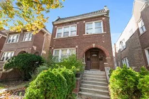 1828 S 58th Ave, Cicero, IL 60804 - Photo 2