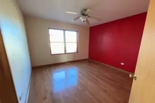 19920 Erika Ct, Lynwood, IL 60411 - Photo 10