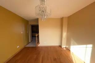 19920 Erika Ct, Lynwood, IL 60411 - Photo 4