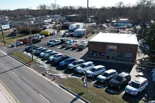 25W331 Lake St, Roselle, IL 60172 - Photo 1