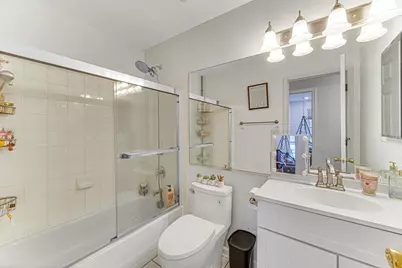 589 Marseilles Circle, Buffalo Grove, IL 60089 - Photo 22