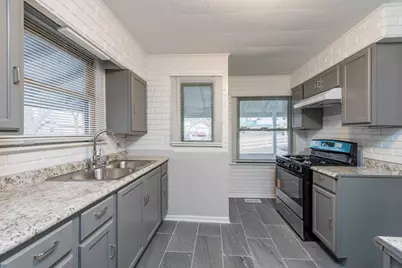 510 Forest Glen Drive, Round Lake Park, IL 60073 - Photo 4