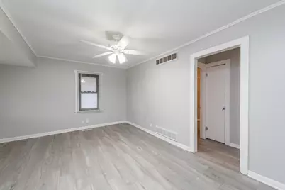 510 Forest Glen Drive, Round Lake Park, IL 60073 - Photo 6