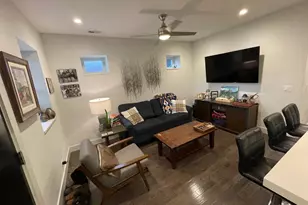 1835 N St Louis Ave, Chicago, IL 60647 - Photo 4