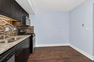 7724 Woodward Ave, Woodridge, IL 60517 - Photo 8