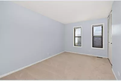 7724 Woodward Avenue, Woodridge, IL 60517 - Photo 16