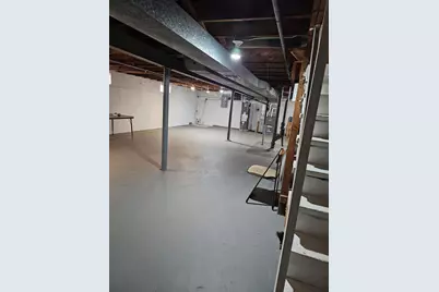 8605 S Calumet Avenue, Chicago, IL 60619 - Photo 10