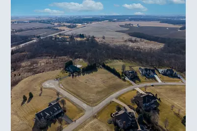 8148 Shadow Creek Lane, Yorkville, IL 60560 - Photo 10