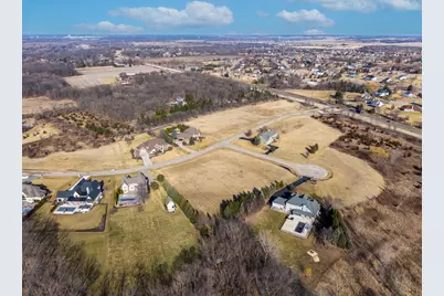 8148 Shadow Creek Lane, Yorkville, IL 60560 - Photo 8