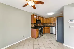 946 Willow St, Itasca, IL 60143 - Photo 12