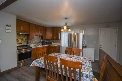 2042 Gideon Avenue, Zion, IL 60099 - Photo 6