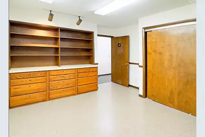 1515 W Walnut Street #9, Jacksonville, IL 62650 - Photo 6