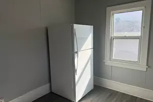 1124 18th Ave, Rock Island, IL 61201 - Photo 4