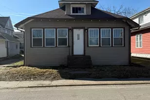 1124 18th Ave, Rock Island, IL 61201 - Photo 2