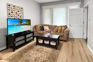 1140 S Harvey Ave, Oak Park, IL 60304 - Photo 4