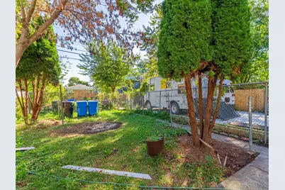 7041 S Throop Street, Chicago, IL 60636 - Photo 32